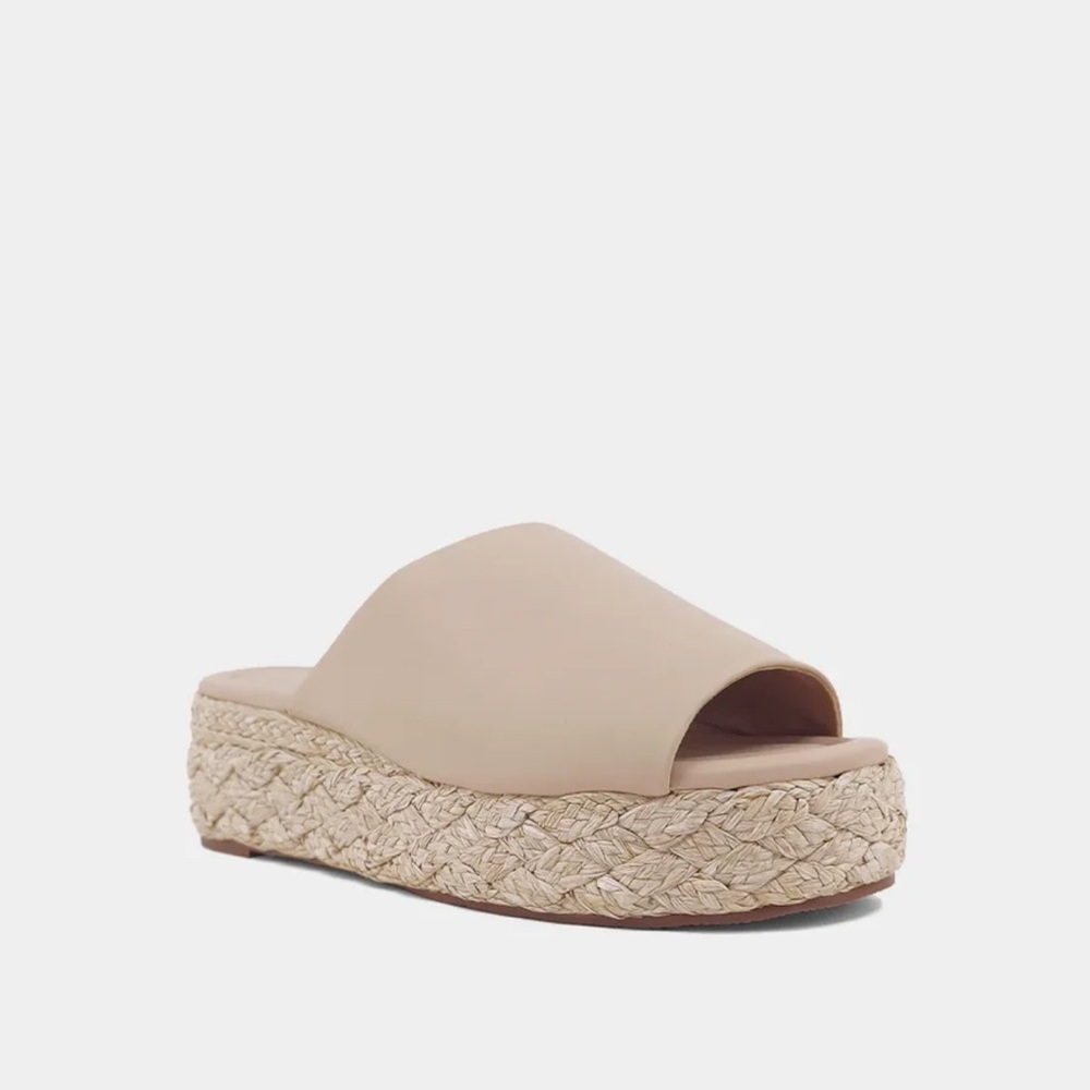 NIB, ShuShop Beige Platform Sandals, Size 8